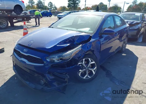 2021 Kia Forte Lxs из США, поврежденный, VIN 3KPF24AD9ME341858